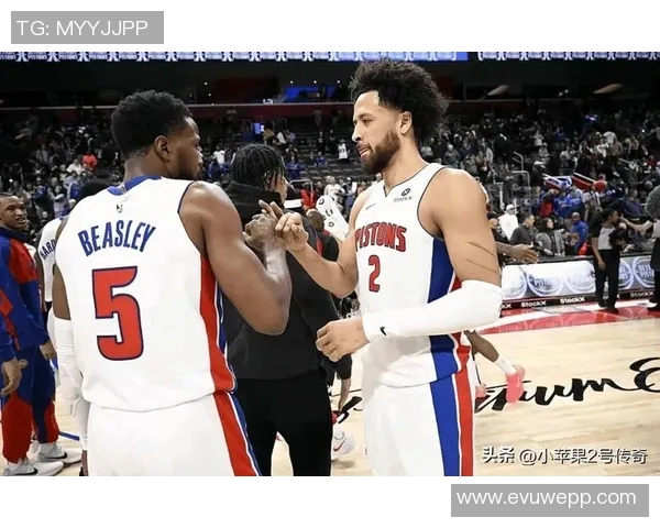 勇士继续胜利，主场击败活塞