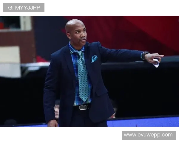 马布里携家人回归美国,结束在中国的篮球生涯 马布里携家人回归美国,结束在中国的篮球生涯